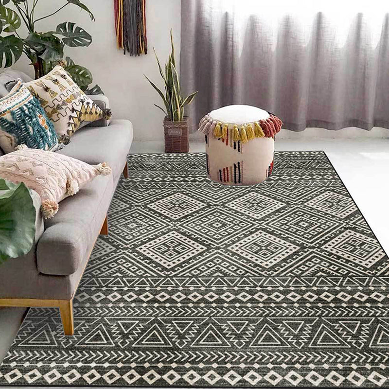 Americana Southwestern Rug in Gray Geometric Diamond Stripe Pattern Rug Polyester Non-Slip Rug for Home Decor
