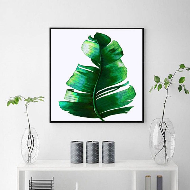 Stylish tropical leaf art print for bedroom Botanical wall decoration in green