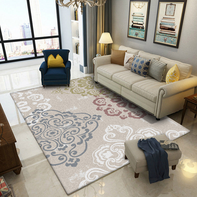 Classic Floral Pattern Rug Light Brown Polyester Rug Machine Washable Non-Slip Area Rug for Bedroom