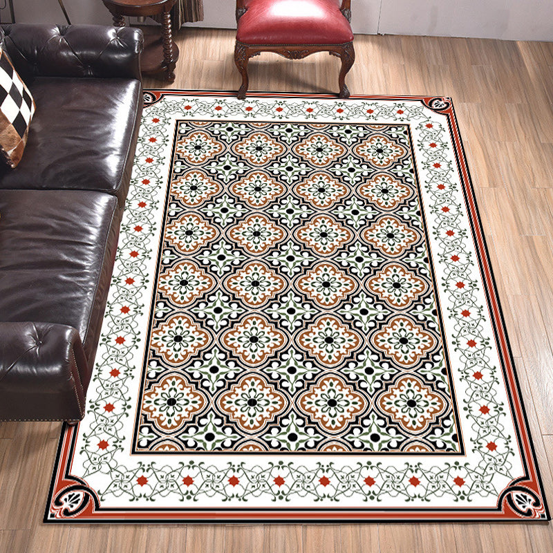 Persian Moroccan Carpet in Brown Geometric Floral Pattern Carpet Polyester Anti-Slip Back Carpet for Home Decoration