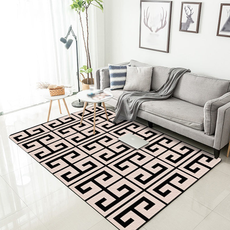 Brown bedroom rug modern geometric pattern area rug polyester non-slip backing washable rug