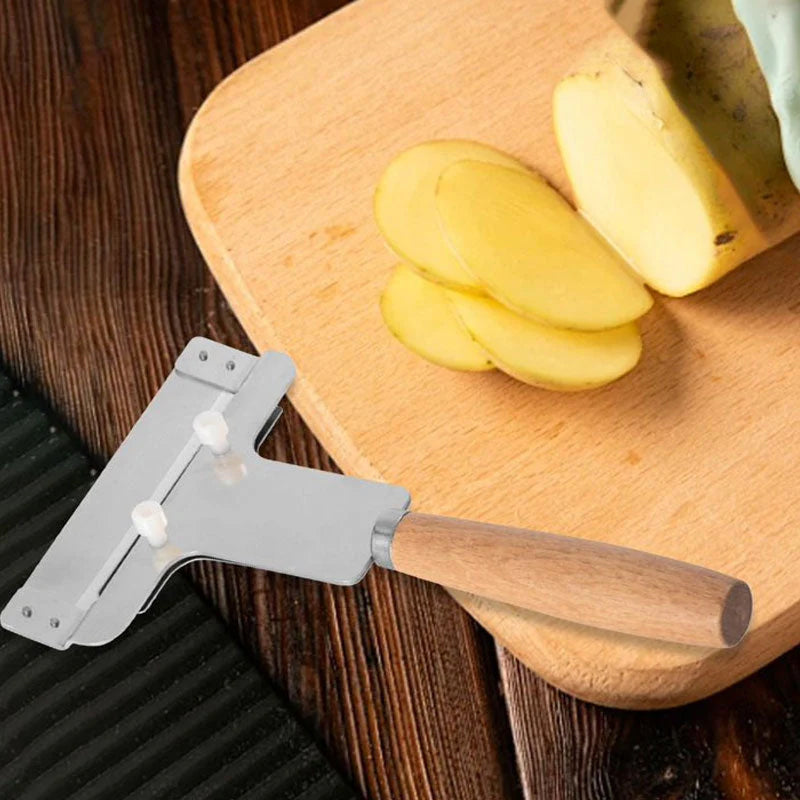 PrepMate – Simple peeling, cutting, and grating combined in a single tool