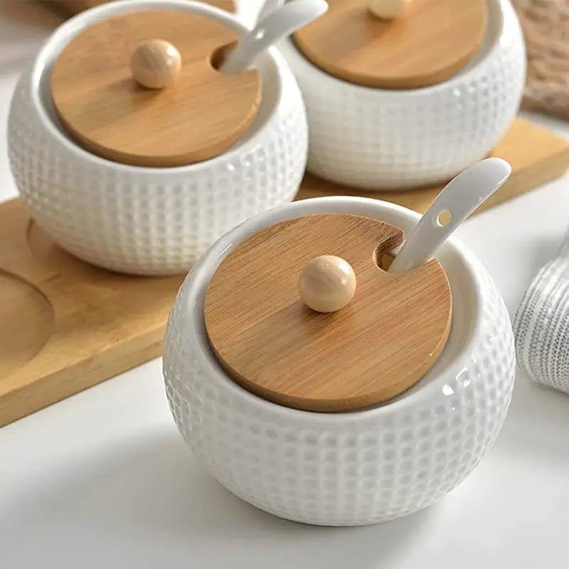 Harmony of taste and design – ceramic containers with bamboo lids