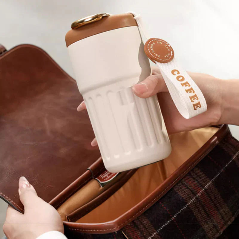 Compact thermos cup with temperature display – 410ml cup for hot and cold drinks