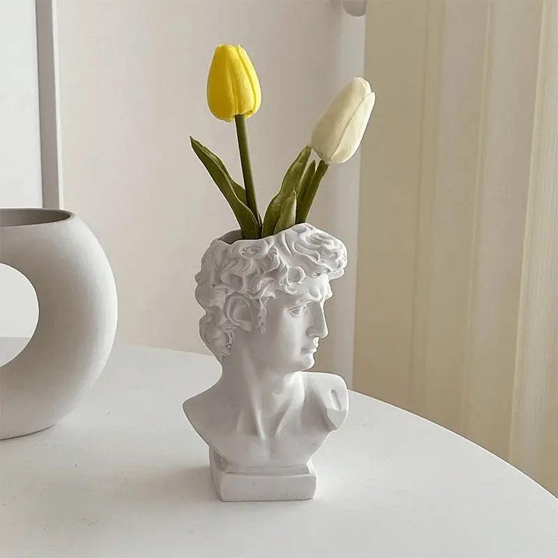 CelestVase - Elegant Design