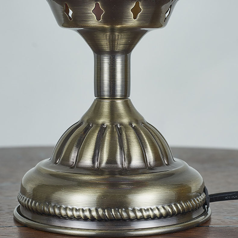 Traditional Tiffany romantic oval iron enameled 1-light table lamp for the bedroom