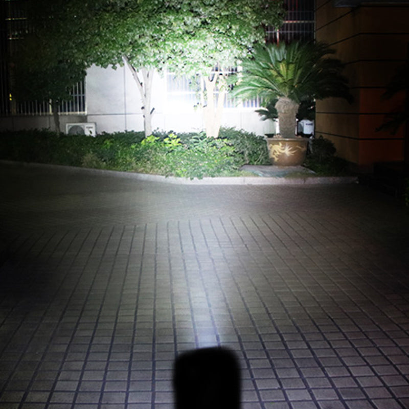 USB-rechargeable mountain bike headlight