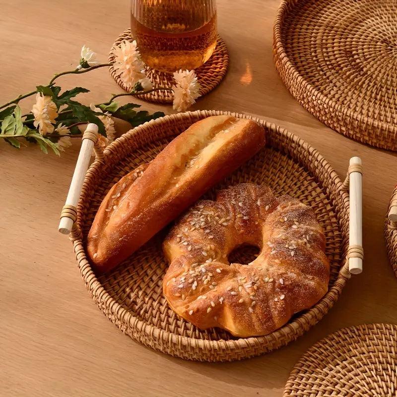 EcoRiva - Woven Rattan Serving Tray