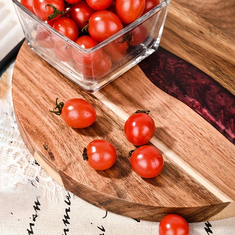 Round cutting board made of acacia wood – Versatile kitchen board for steak, snacks, and more