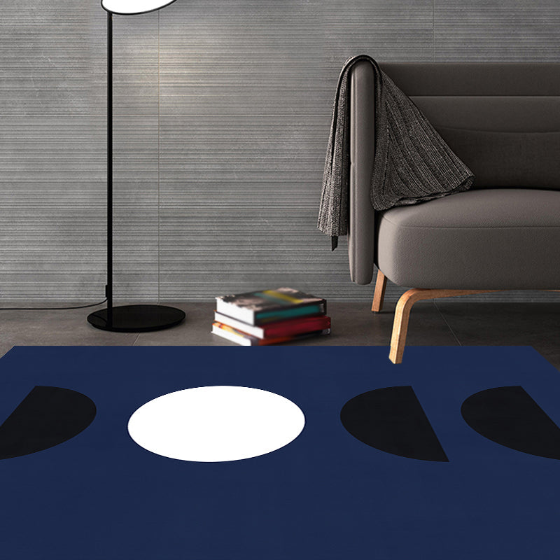 Black and Red Abstract Area Rug Polyester Modern Rug Washable Pet Friendly Carpet for Living Room