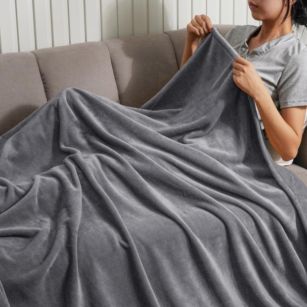 UltraSoft Fleece Blanket – Luxury Reversible for Every Season
