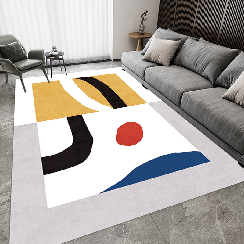 Stylish Minimalist Carpet Black and White Abstract Rug Pet-friendly Non-slip Backing Carpet for Living Room