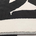 Black and White Abstract Carpet Polyester Scandinavian Rug Pet Friendly Washable Area Rug for Living Room