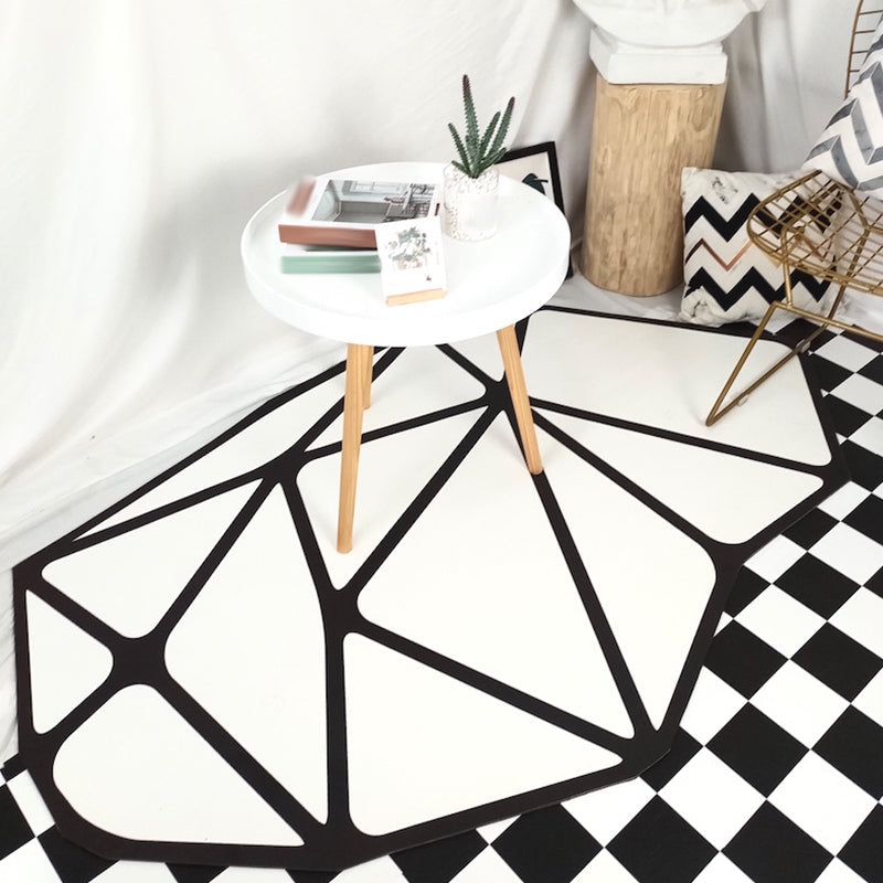 Black and White Bedroom Carpet Contemporary Geometric Pattern Rug Leather Pet Friendly Non-Slip Area Rug