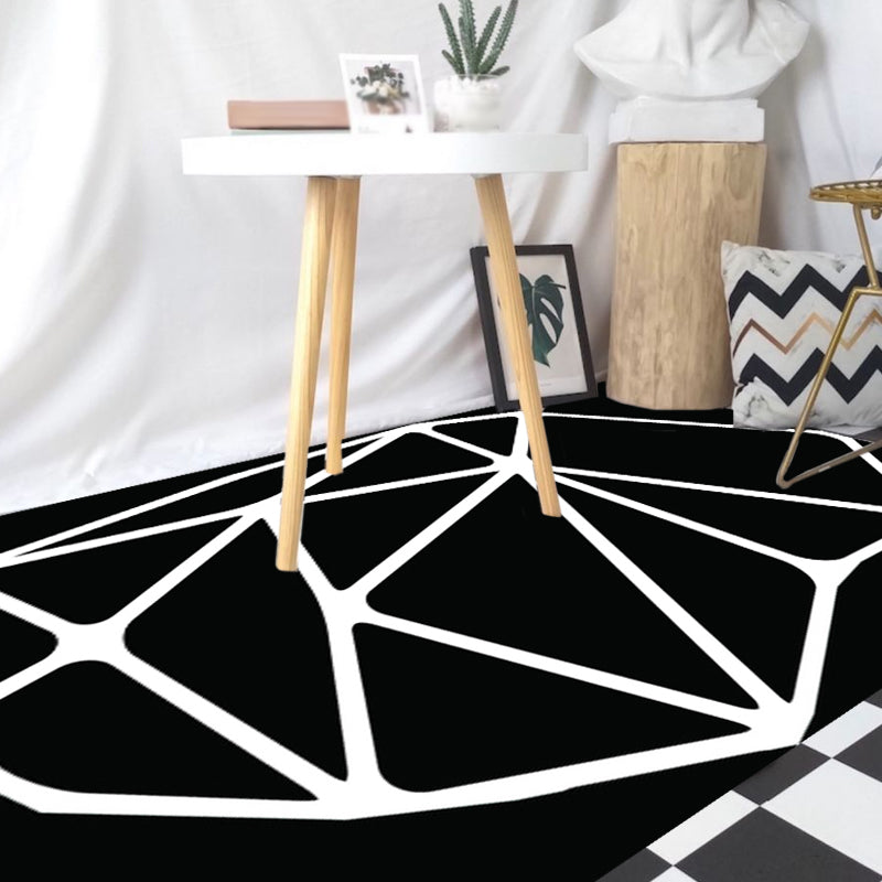 Black and White Bedroom Carpet Contemporary Geometric Pattern Rug Leather Pet Friendly Non-Slip Area Rug