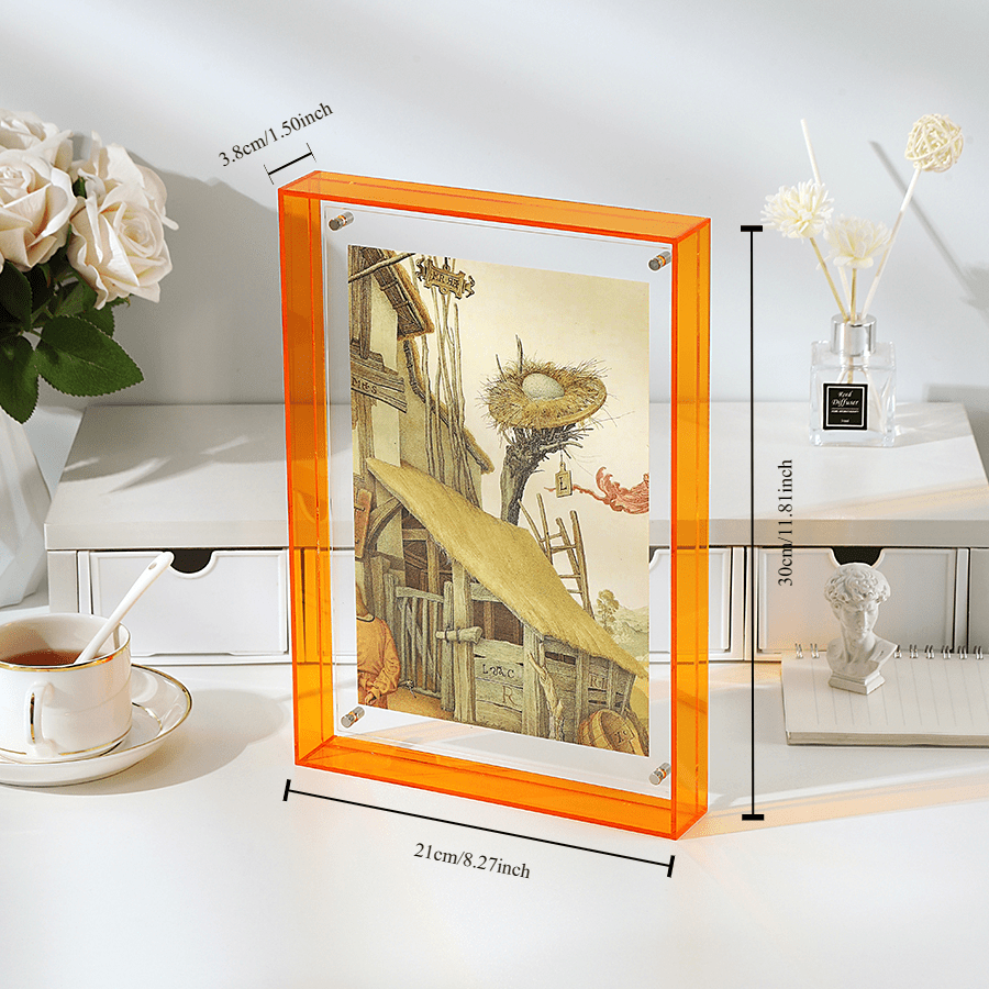 AcrylicFrame – Luxury Art Deco Photo Frame