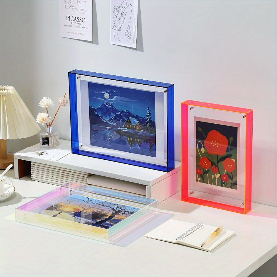 AcrylicFrame – Luxury Art Deco Photo Frame