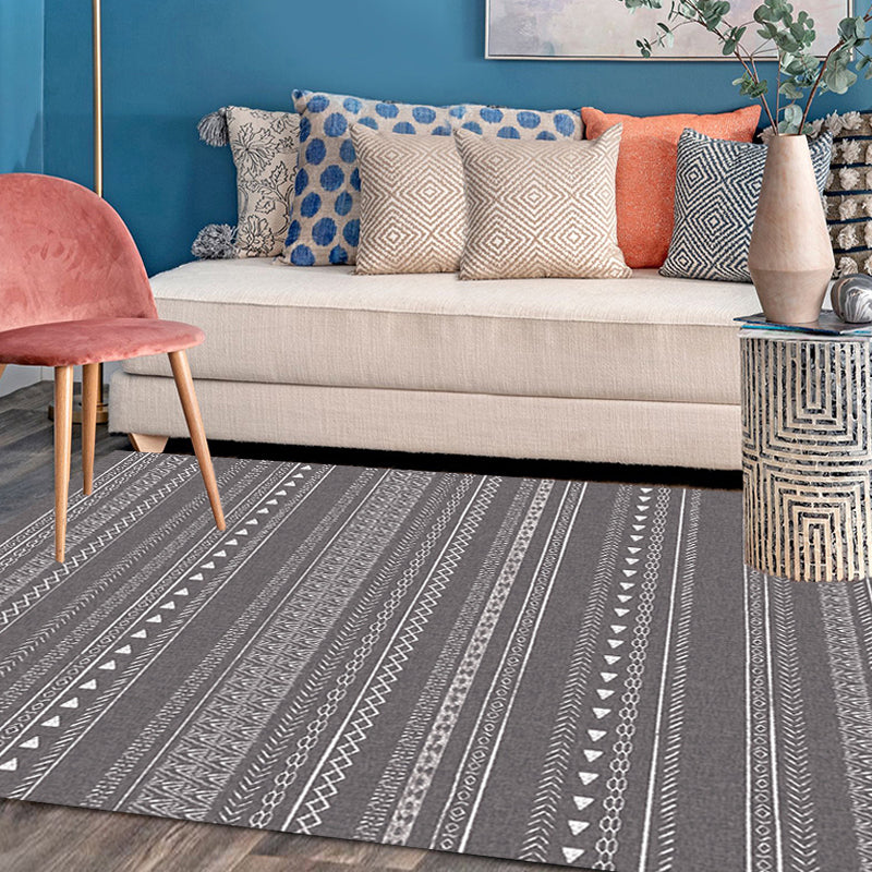 Retro striped pattern rug gray polyester washable pet-friendly non-slip rug for living room