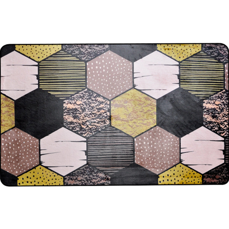 New Arrival Geometric Pattern Rug Black Polyester Rug Washable Pet-Friendly Non-Slip Area Rug for Living Room