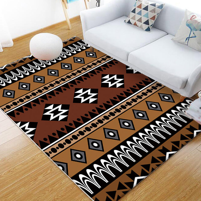 Stamm Geometric Pattern Carpet Brown and Green Polyester Carpet Washable Pet Friendly Non-Slip Carpet for Living Room