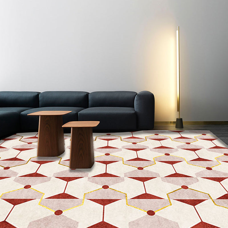 Novelty Geometric Pattern Rug Red Polyester Rug Non-Slip Back Washable Pet-Friendly Rug for Home