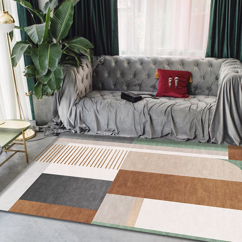 Brown geometric patterned rug with stripes, modern rug, washable, non-slip, pet-friendly rug for the living room