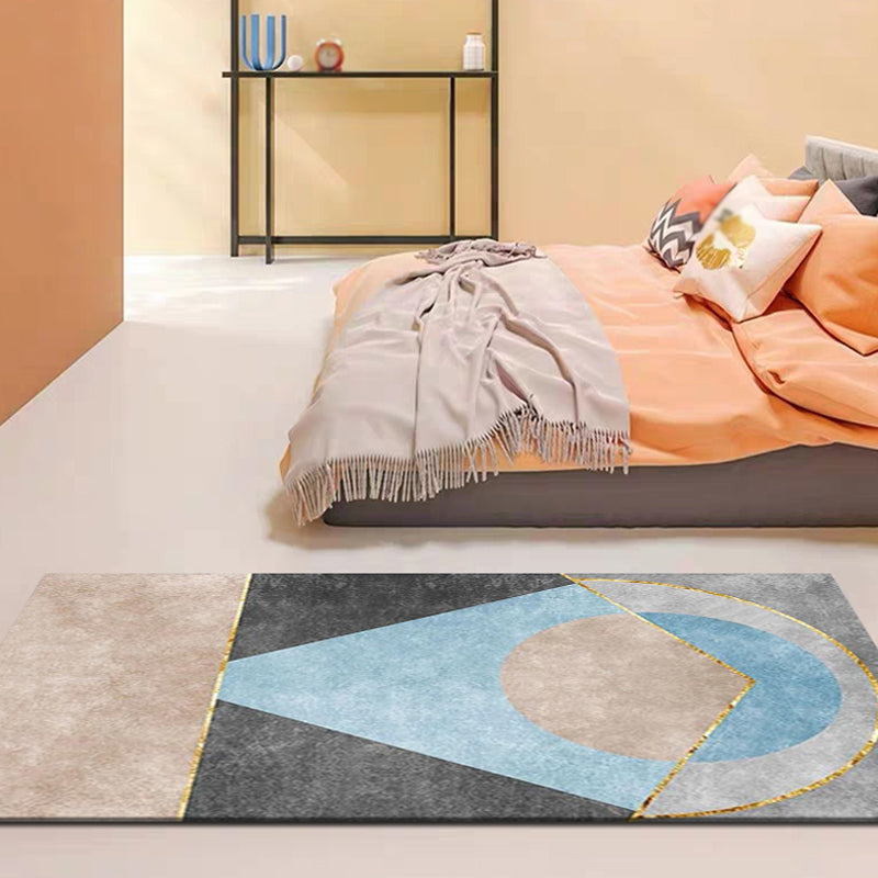 Modernist geometric pattern rug Multicolored Polyester rug Non-slip back Washable Pet-friendly rug for the bedroom