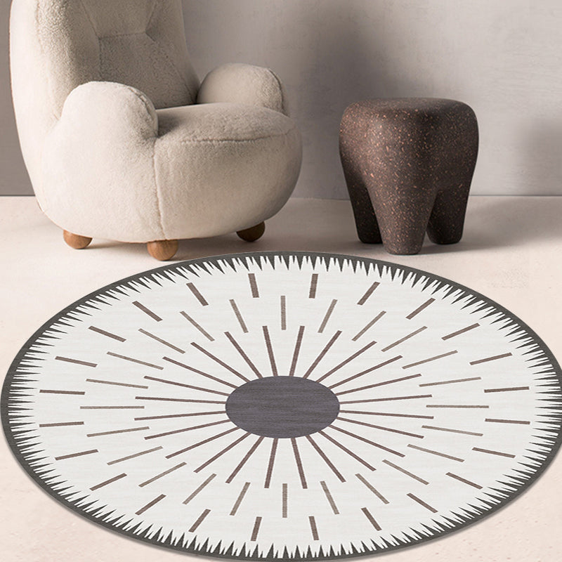 Creative Modernist Carpet Polyester Radial Pattern Rug Washable Pet-Friendly Non-Slip Rug for the Living Room