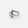 Sculptural Silver Ring – Modern Design for Timeless Elegance