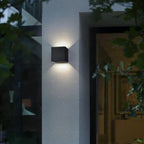 Modern Black Aluminium Wall Light