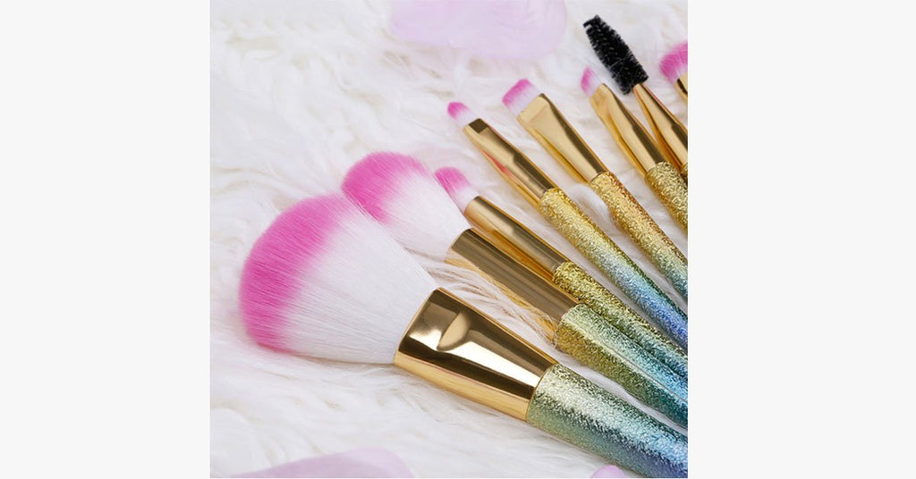 Set of 10 glittering makeup brushes - Ready to give you any look you desire!