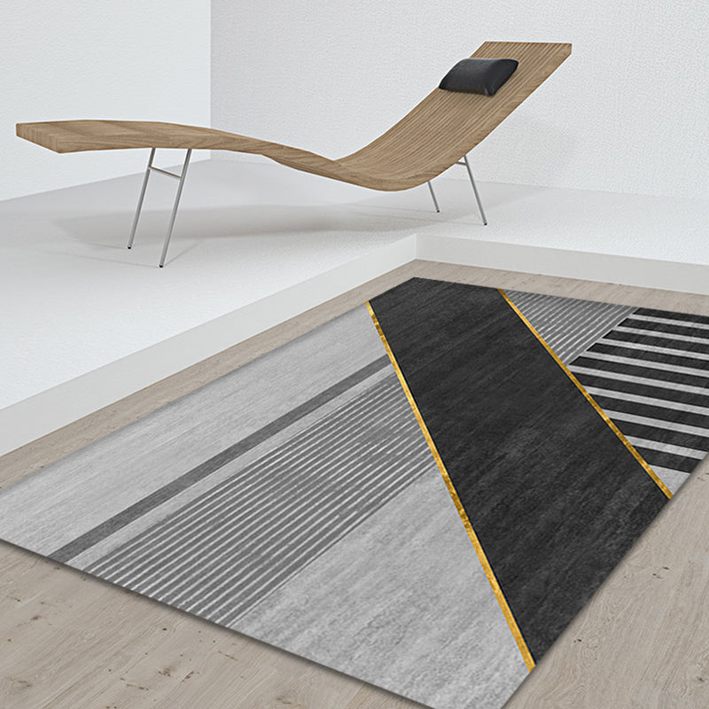 Black geometric patterned rug with stripes, modern area rug made of polyester, washable, non-slip backing rug for the study