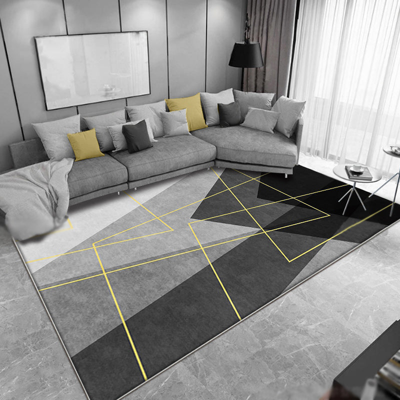 Aesthetic geometric pattern rug Black Modern rug Polyester Washable Non-slip Pet-friendly rug for the living room