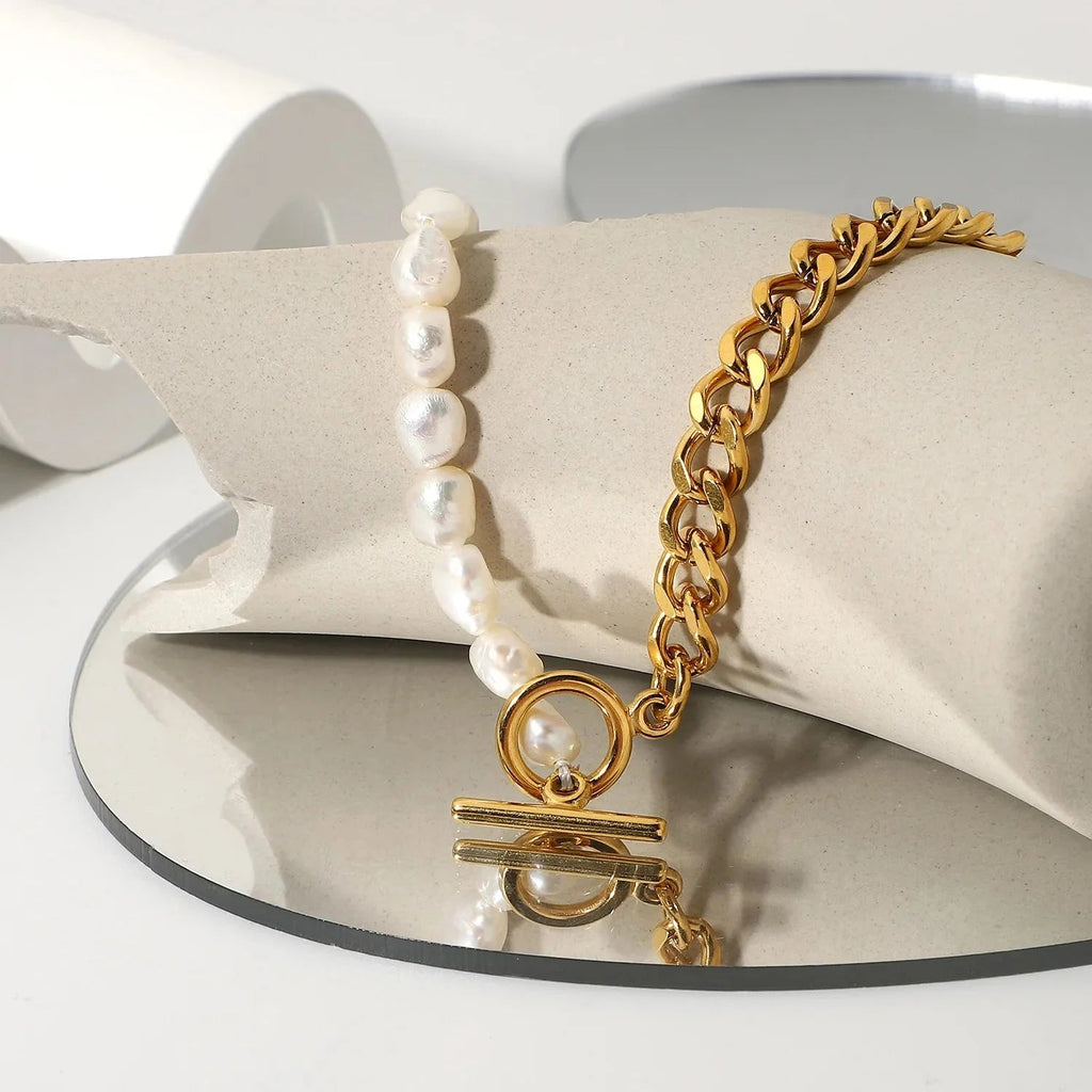 18k Gold Classic Modern Cuban Pearl Choker Necklace