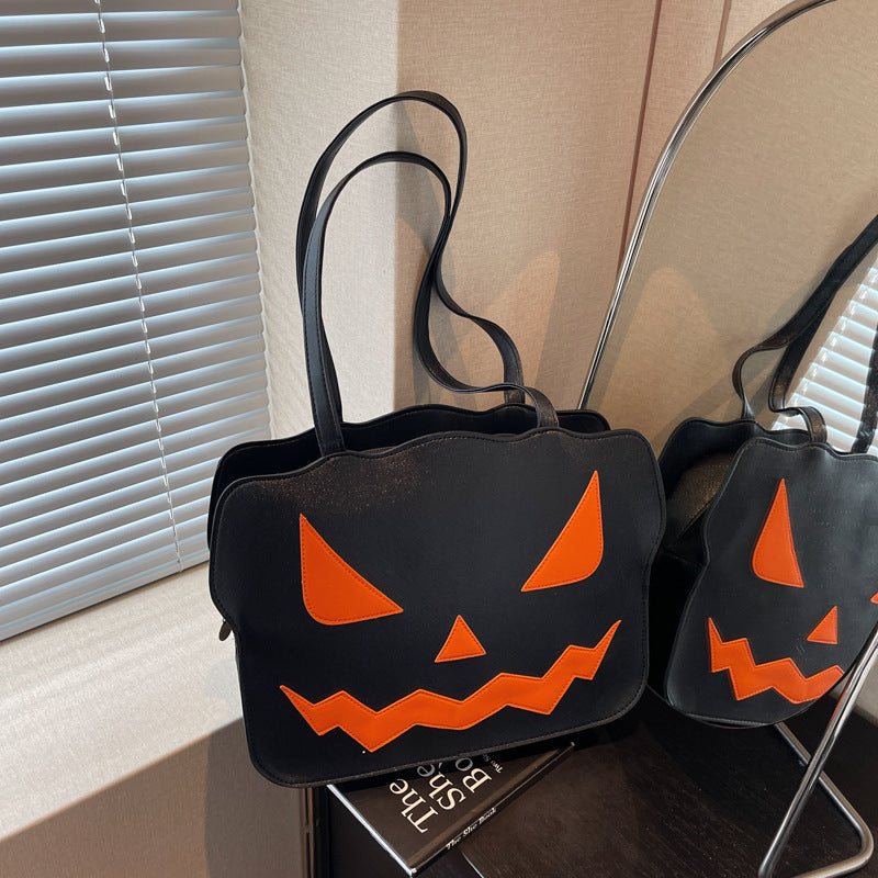 Halloween Messenger Bag – Shoulder bag in Black and Orange Spooky Style