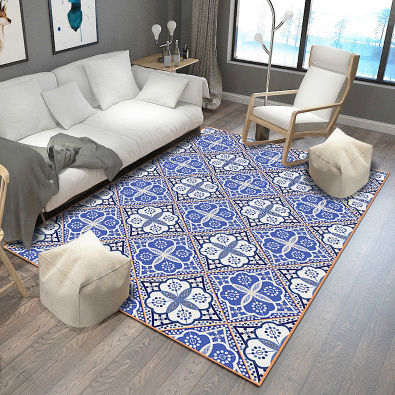Moroccan Flower Square Print Carpet in Blue and White Polyester Rug Machine Washable Area Rug for Living Room