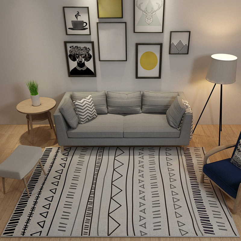 Casual Novelty Rug in Ivory Geometry Stripes Triangle Print Rug Polyester Washable Rug for Home Decoration