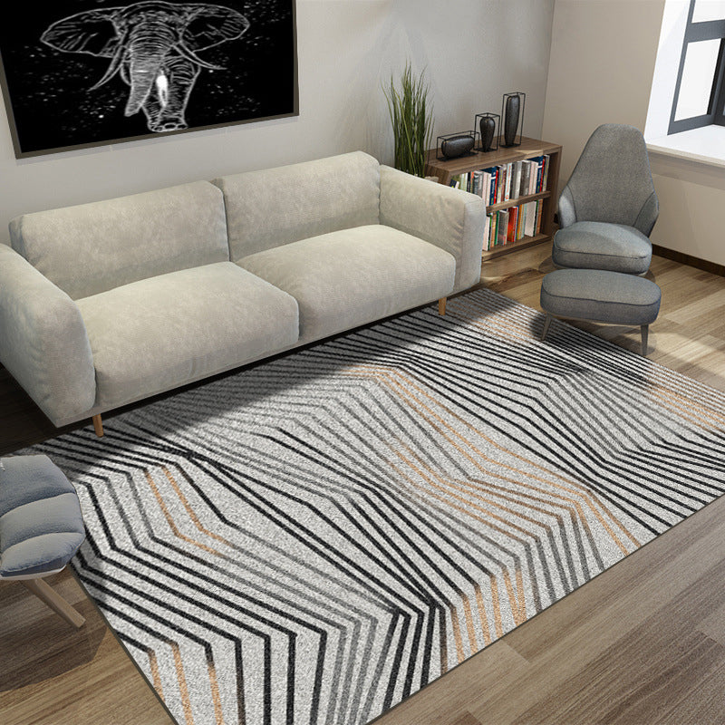 Simple Novelty Carpet in Grey Stripes Print Area Rug Polyester Washable Carpet for Living Room