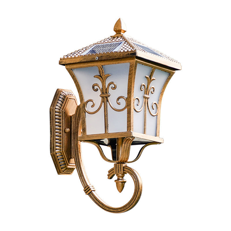 Frosted Glass Curved Lantern Wall Light Traditional Terrace Small/Large Solar LED Wall Lamp in Black/Brass