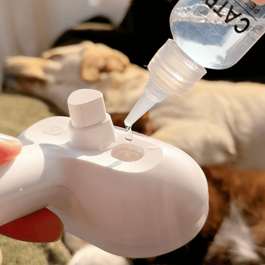 DampfVacht Steam Brush – Gentle Care for Every Dog Coat