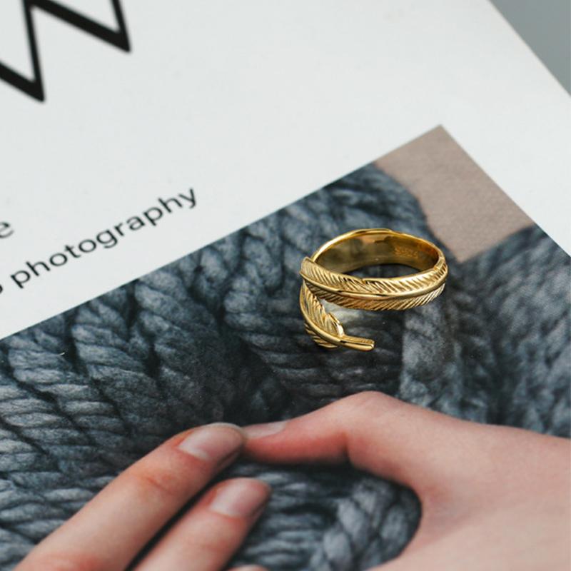 Adjustable Golden Spring Ring