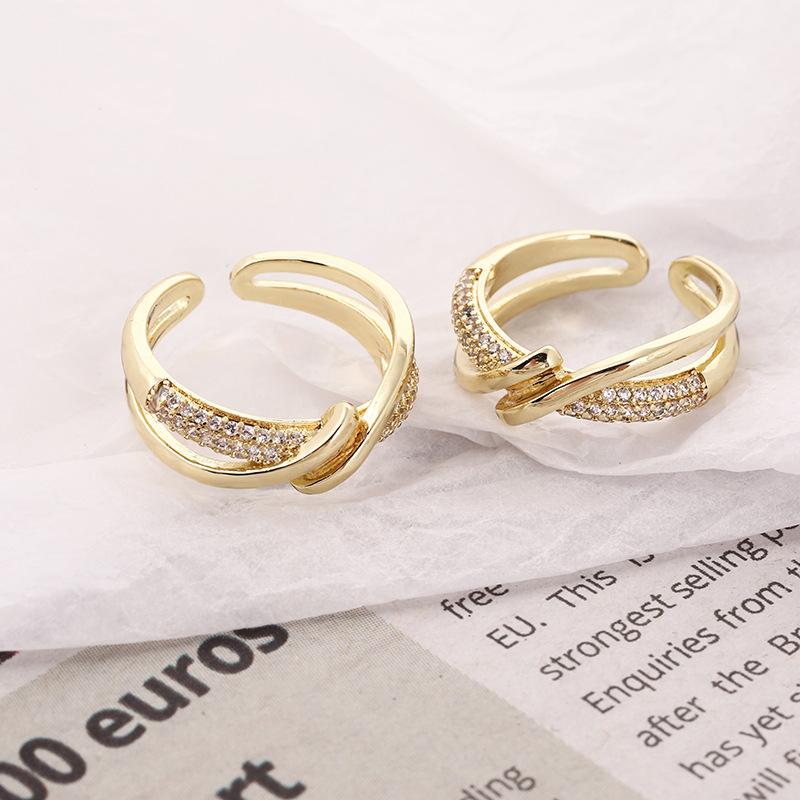 Vintage gold-plated adjustable ring