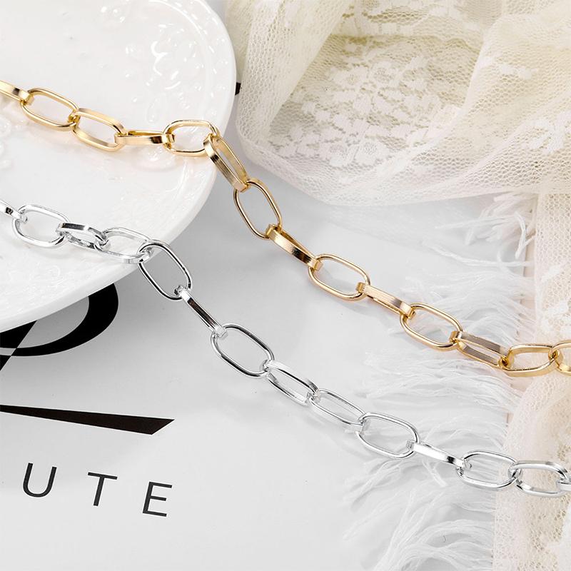 Thick Chain Closure Necklace