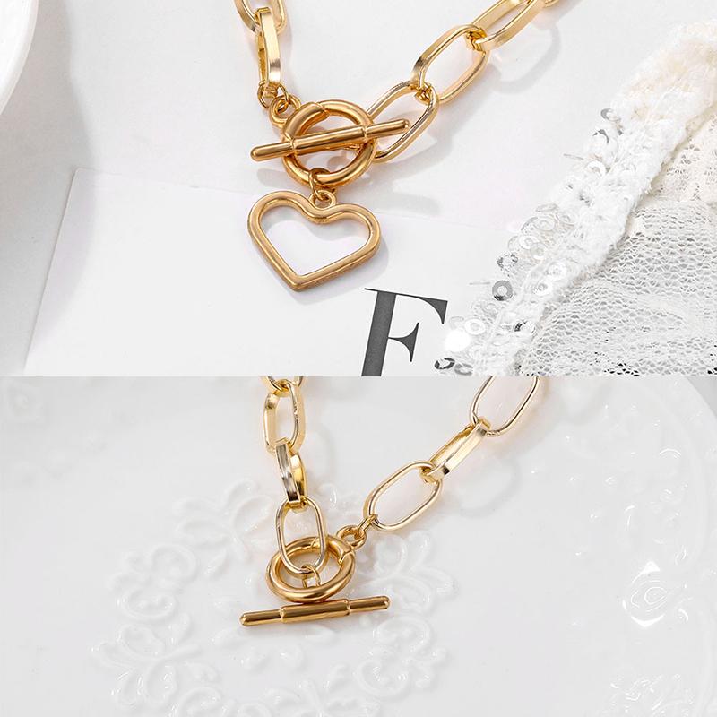 Thick Chain Closure Necklace