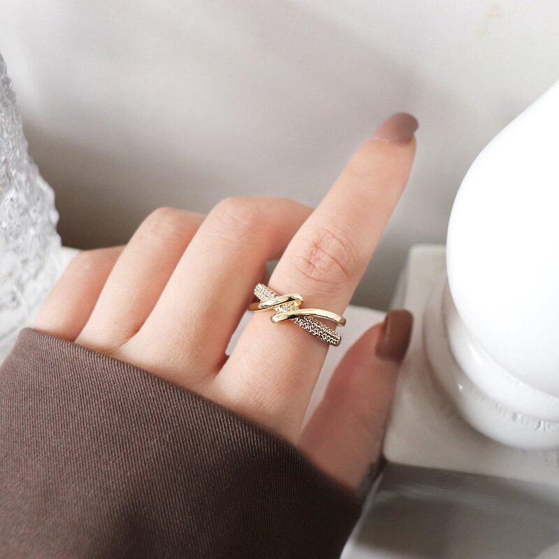 Vintage gold-plated adjustable ring
