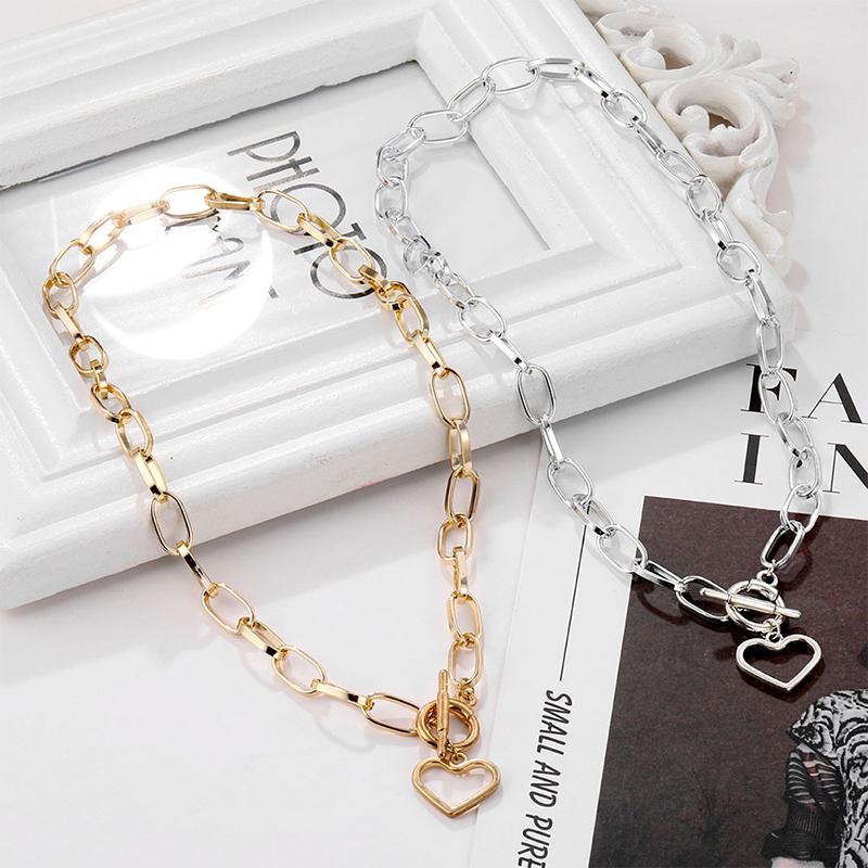 Thick Chain Closure Necklace