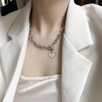 Thick Chain Closure Necklace