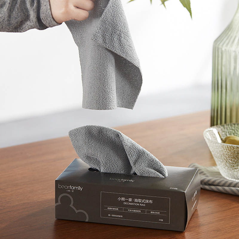 Expandable absorbent microfiber cloths