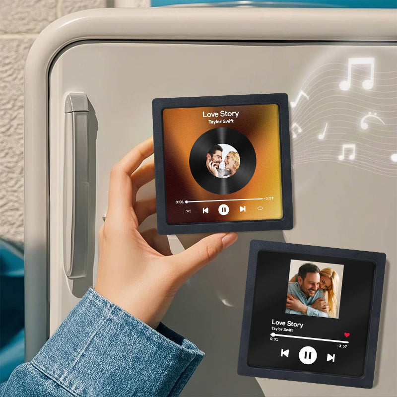 Music refrigerator magnet with adjustable volume