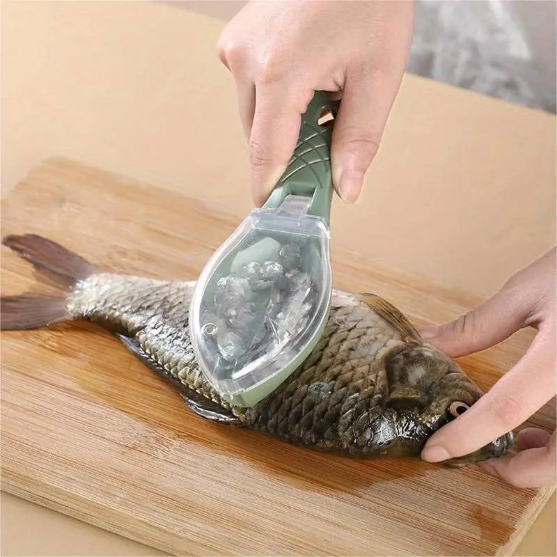 Fish scale remover with catch lid